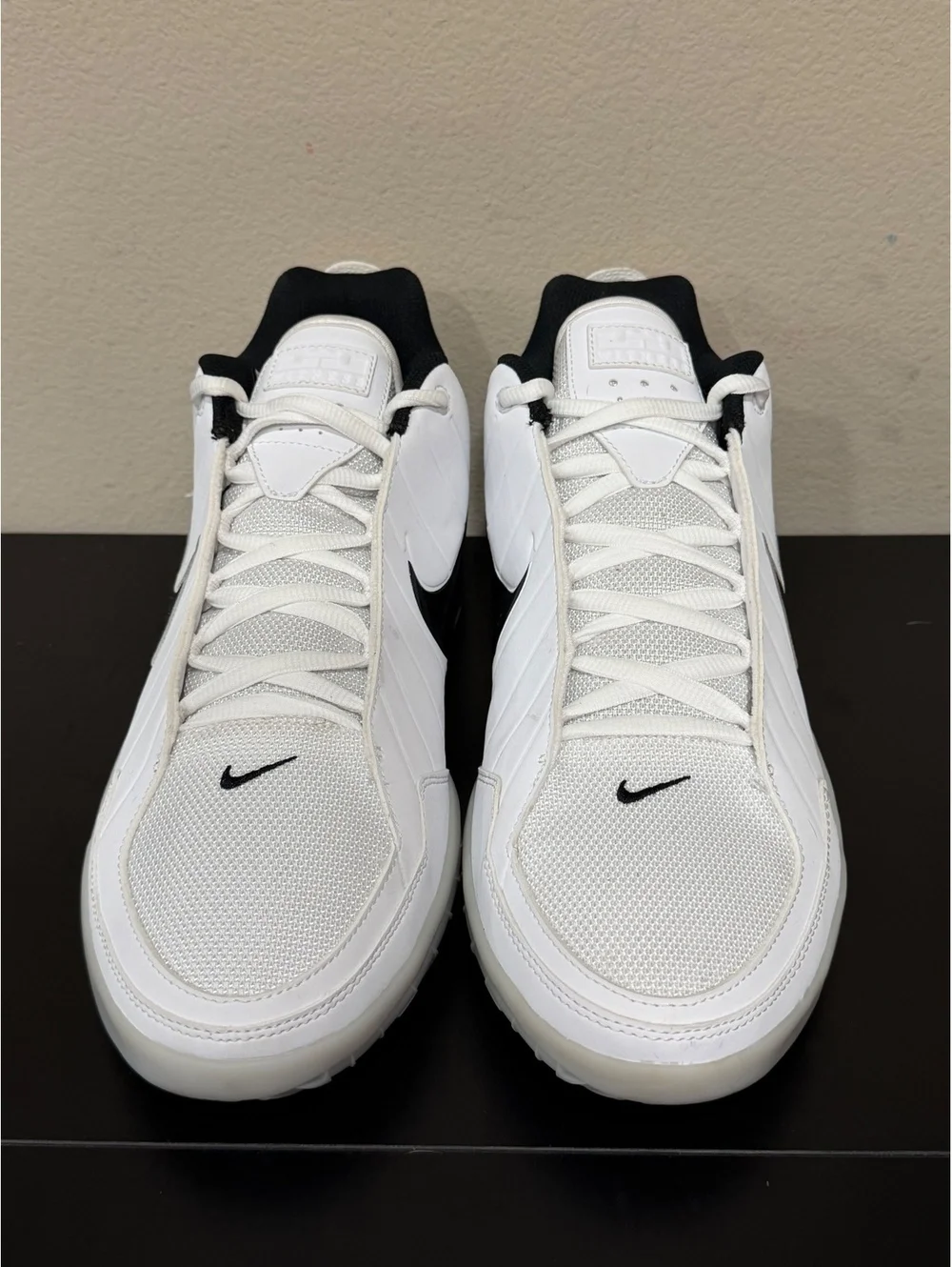 Size 11.5 - Nike LeBron Witness 9 “White Black”